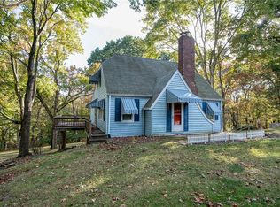 126 Elm Ln, Coraopolis, PA 15108