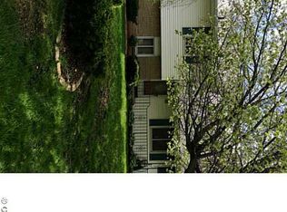 33 Avanti Dr, Rochester, NY 14606