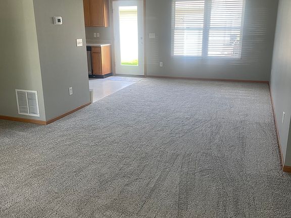 3rd image of 5284 Horseshoe Dr N