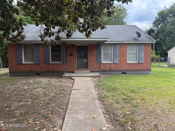 1438 W Ollie Cir, Greenville, MS 38703