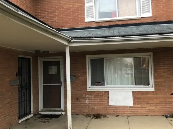 4889 Banbury Ct #I, Cleveland, OH 44128