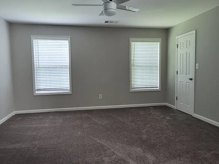 3663 Sapphire Ct — Photo 6