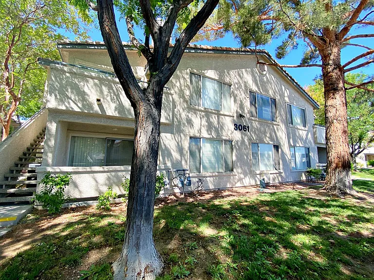 3061 Key Largo Dr #204 — Photo 1