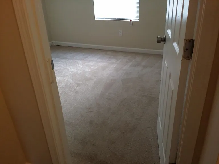 564 Hope St SW — Photo 9