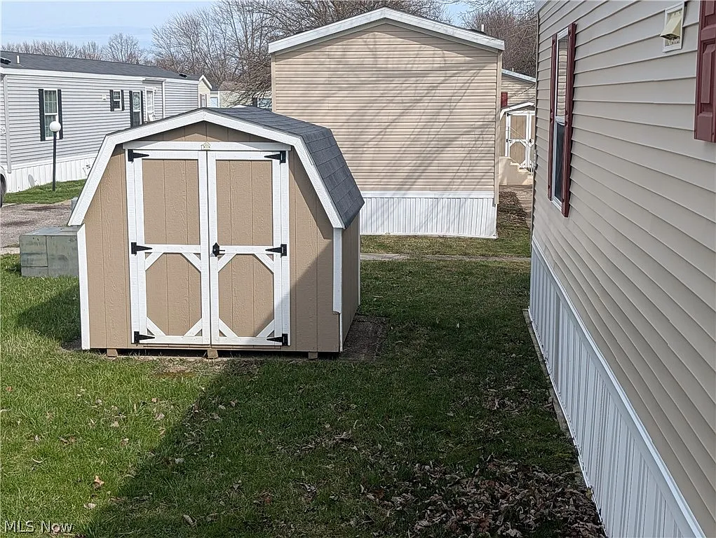 Building Photo - 235 Cedar Brook Dr
