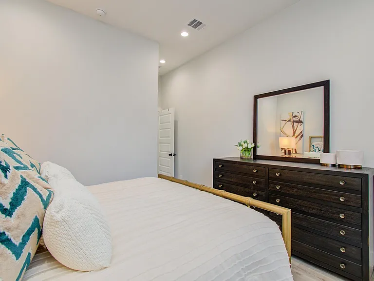 2105 Sam Wilson St #D — Photo 12