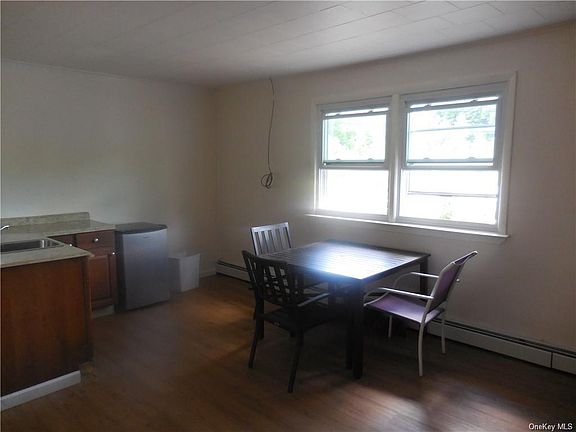 5th image of 67 N Main St #2