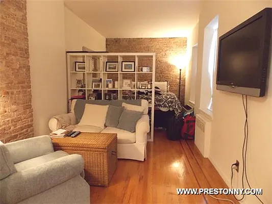 Rented by JM Preston Properties LLC | media 25