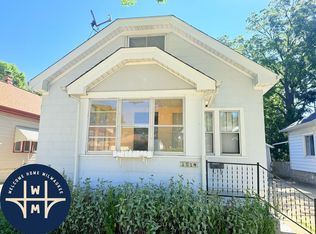 1514 S 87th St, West Allis, WI 53214