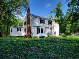 600 Quilliams Rd, Cleveland, OH 44121