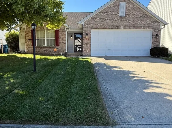 3229 Creekshore Dr, Indianapolis, IN 46268