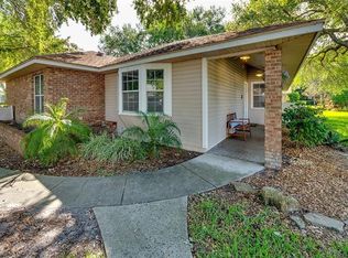6915 Arbor Oaks Cir, Bradenton, FL 34209