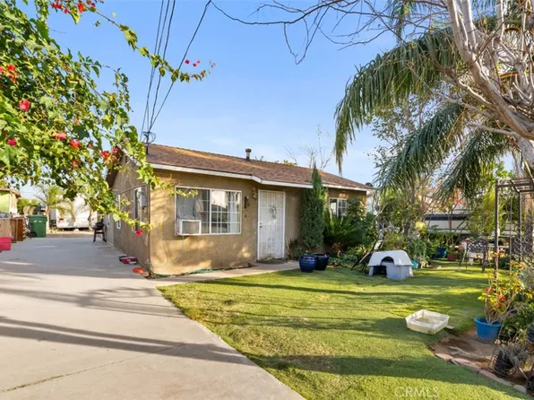 10433 Orchard St, Bloomington, CA 92316