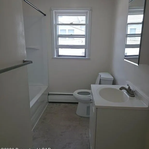 134 Nicholson St #3 — Photo 6