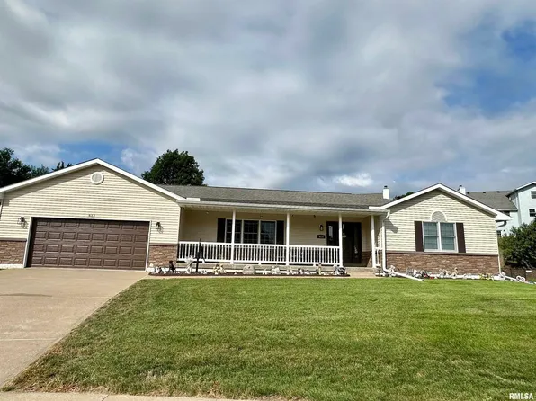 613 33rd Ave N, Clinton, IA 52732