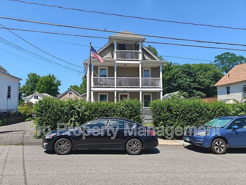 1st image of 296 Hillside Ave #1