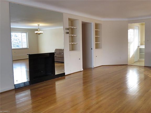 Gorgeous Fireplace Hardwood Floors Throughout!