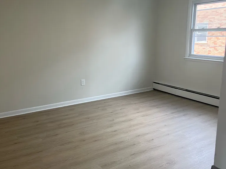 2305 Murray Ave #15 — Photo 8
