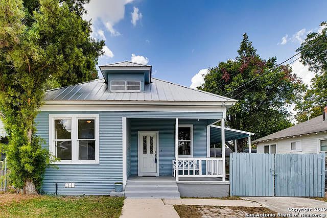 1st image of 411 Barrett Pl