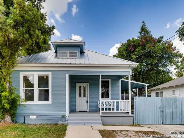 411 Barrett Pl, San Antonio, TX 78225