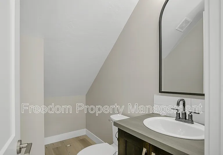 1446 E Star Dr — Photo 15
