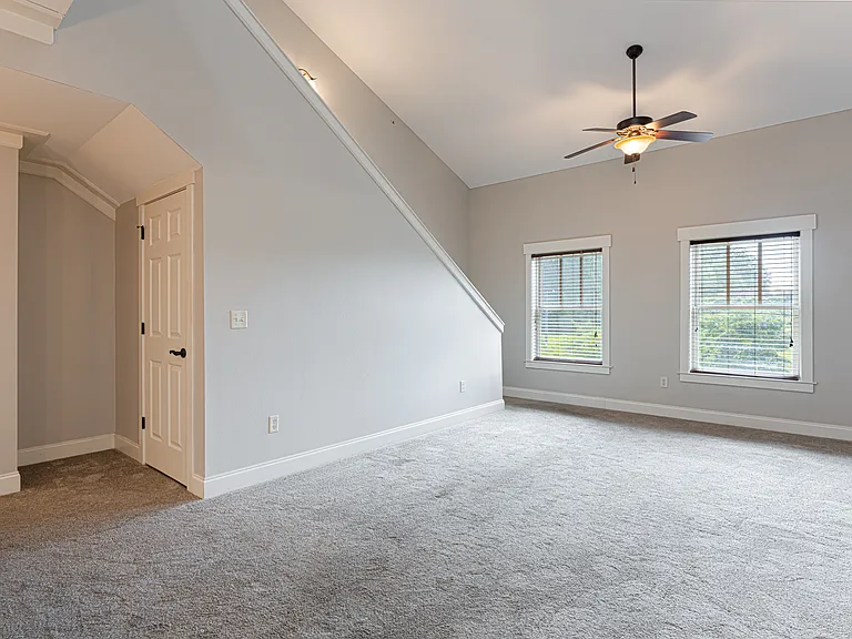 2 Monticello Village Dr #302 — Photo 10