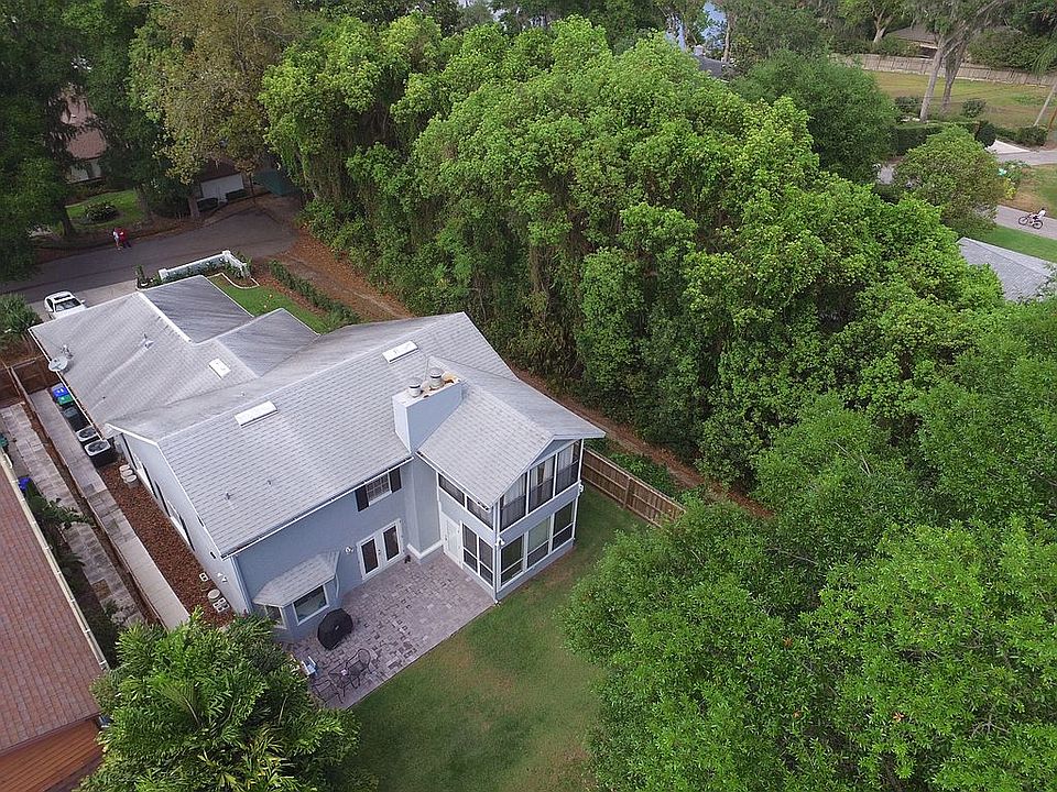 1st image of 2234 Lakeside Dr