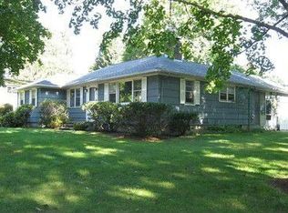 12 Flanders Rd, Westborough, MA 01581