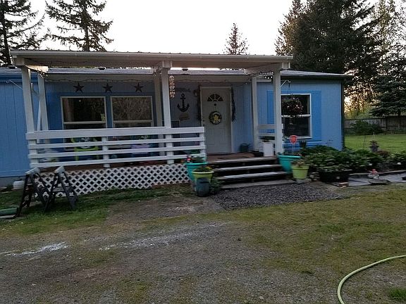 2nd image of 8421 Lois Pl SE
