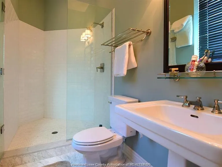 1225 Riverside Dr W #1204 — Photo 27