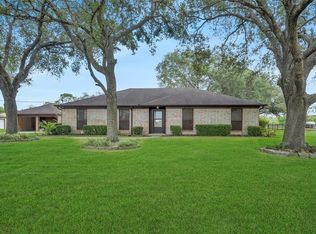 14099 County Road 282, Alvin, TX 77511