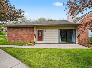 418 Water Tower Cir, Brighton, MI 48116