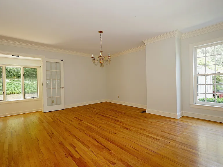 36-40 Fox Run Rd — Photo 12