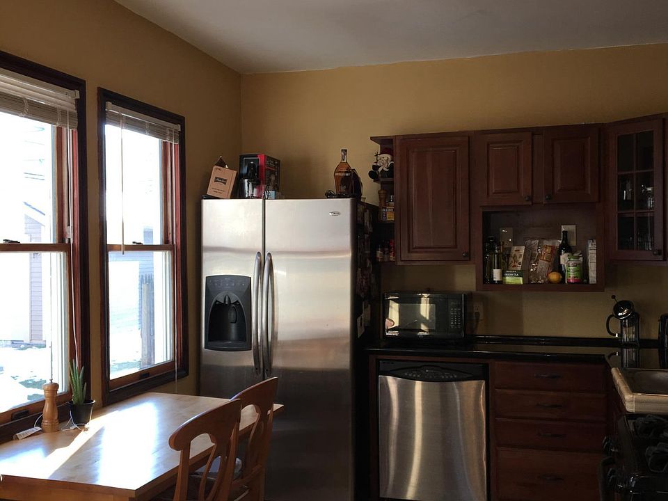 View of kitchen from livingroom