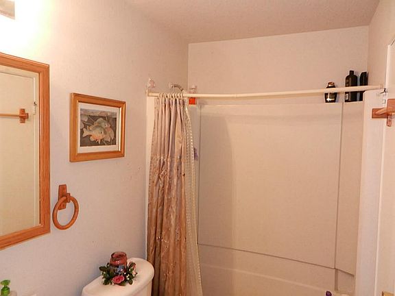 4th image of 5421 Beaver Creek Dr