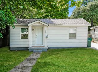 910 N Franklin Ave W, Sand Springs, OK 74063