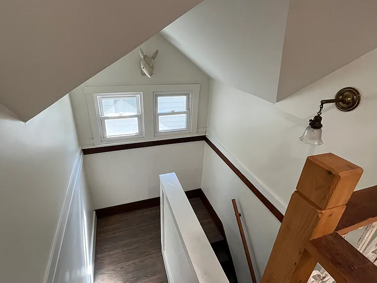 1124 Arbor St — Photo 17