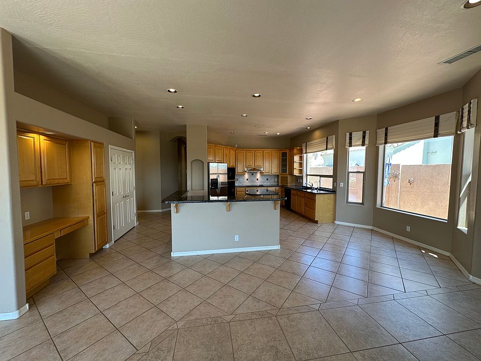 2053 E Clubhouse Dr, Phoenix, AZ 85048 | Zillow