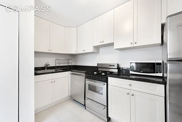 Sold by Compass | media 4