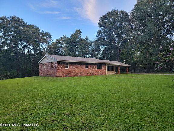 4th image of 13412 Juan Ln