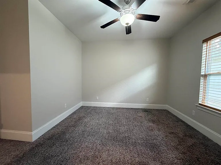 855 Avery Park Dr — Photo 27