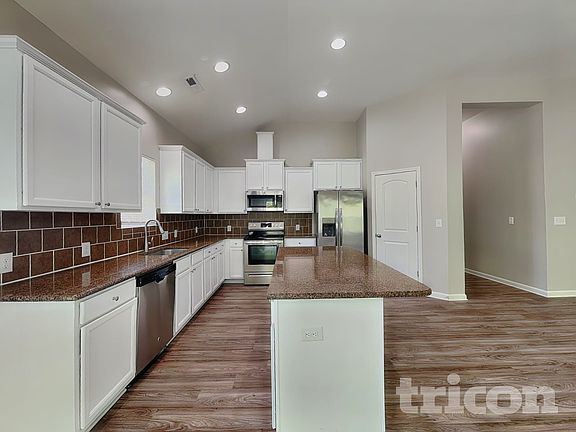 4th image of 3715 Gricklade Dr