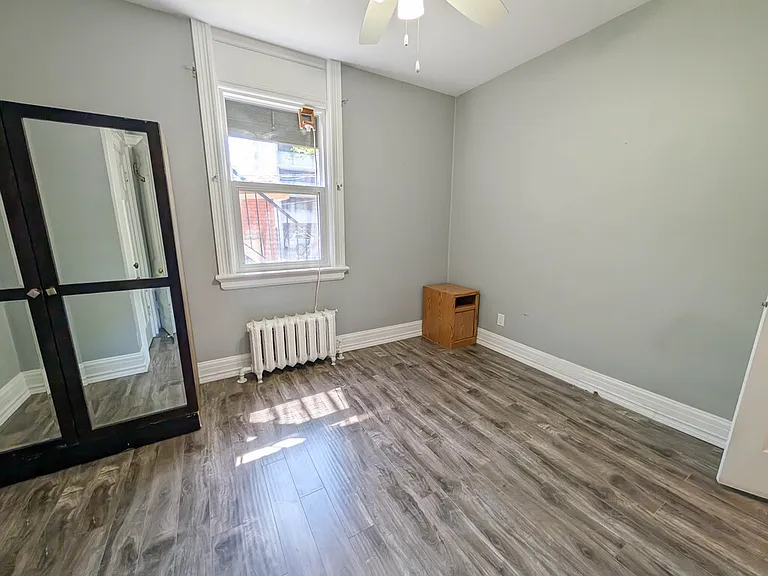 55 Wellington St S #3 — Photo 19