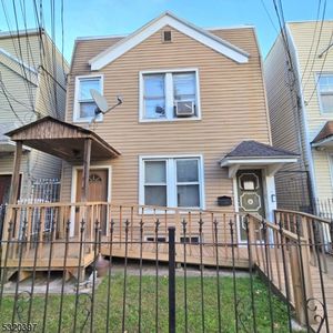 511 N 6th St, Newark, NJ, 07107
