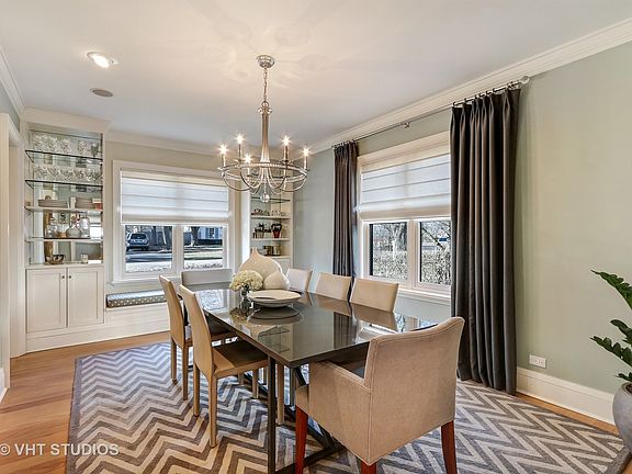 5th image of 319 Vincent Ct