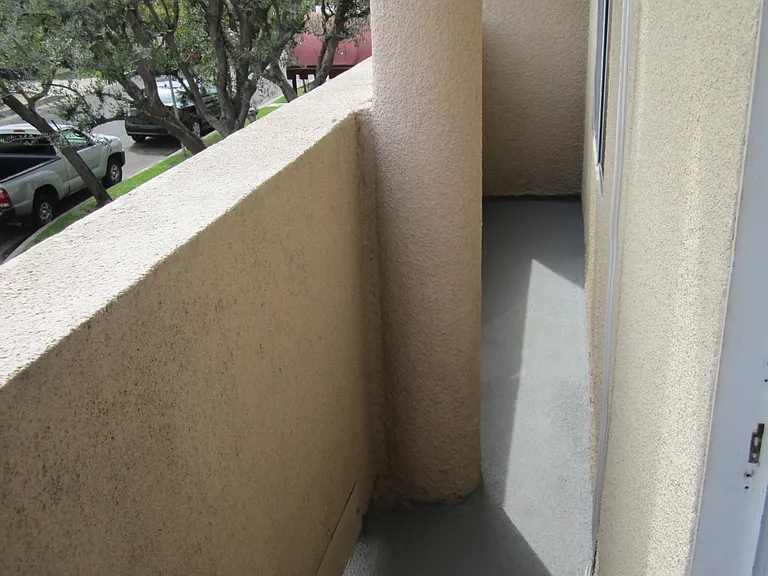 5257 Willowcrest Ave #104 — Photo 16