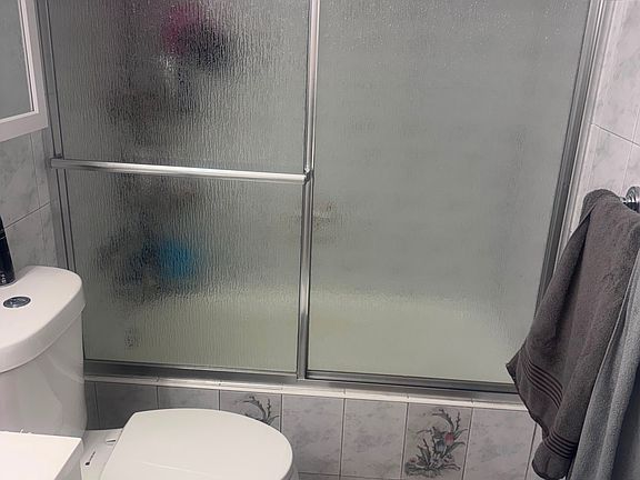 5th image of 1913 S Ocean Dr APT 422