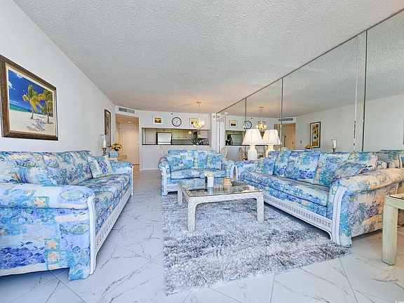4th image of 9820 Queensway Blvd. #1105