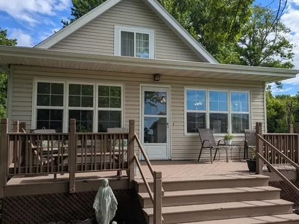 48760 10th Ave, Kenyon, MN 55946