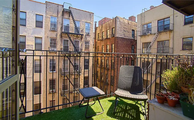 Rented by REAL New York | media 5